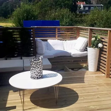2-bedroom With A Pleasant Outdoor Area